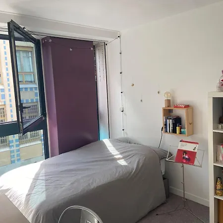 Apartment On Butte Aux Cailles